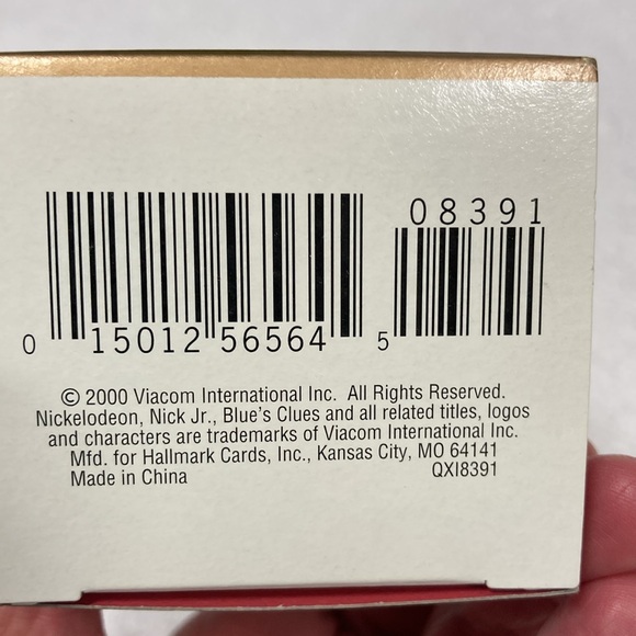 Hallmark Blue’s Clue’s Suprise Package ornament 2000 - Picture 4 of 7
